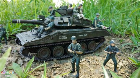 1/35 M551 Sheridan Model Kit Tank Military US Army & Toys soldiers ...