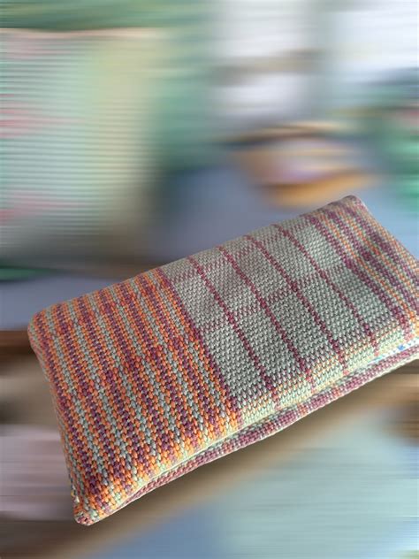 Woven fabrics & accessories made by hand on traditional looms with natural fibres Hertfordshire ...