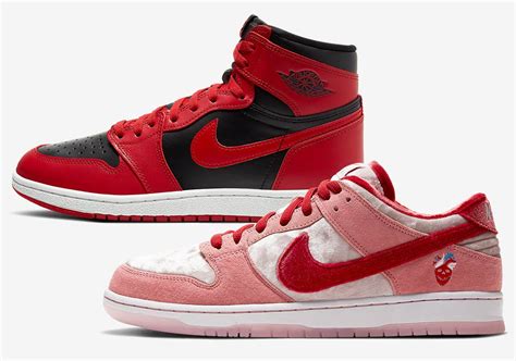 Nike SNKRS Taiwan Dunk Air Jordan 1 Restock | SneakerNews.com