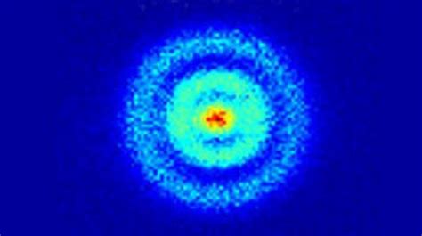 Researchers capture image of hydrogen atom’s electron orbital for first time using a quantum ...