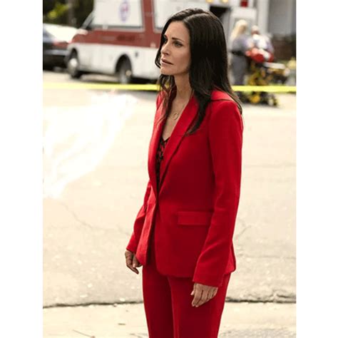 Courteney Cox 2022 Movie Scream Gale Weathers Red Blazer Coat