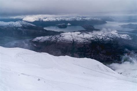 Heavy Snowfall in New Zealand - InTheSnow