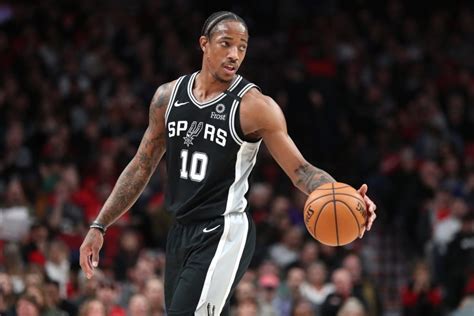 NBA Rumors: DeMar DeRozan Less Likely Take A Pay Cut To Join The Lakers Or Clippers - Fadeaway World