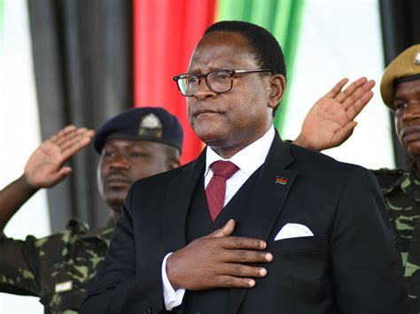 Malawi’s president dissolves cabinet over corruption allegations ...