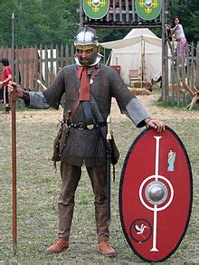 Lorica hamata - Wikipedia | Roman soldiers, Lorica, Ancient rome