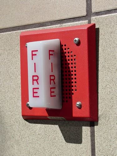 Wheelock fire alarm speaker/strobe in Ballston pedestrian … | Flickr