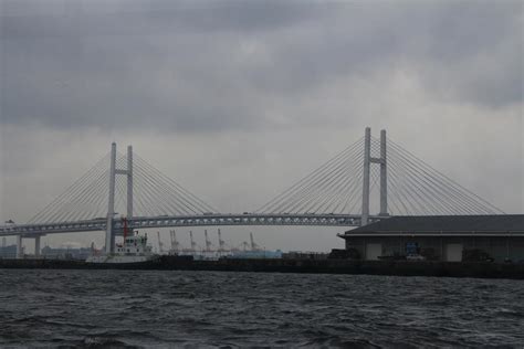 Yokohama Bay Bridge (Yokohama, 1989) | Structurae