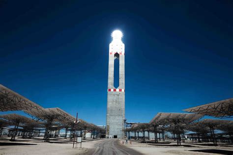 Huge 110MW solar tower and storage project begins production in Chile ...