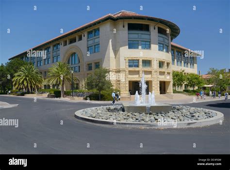 Stanford University campus - William Gates Computer Science Building ...