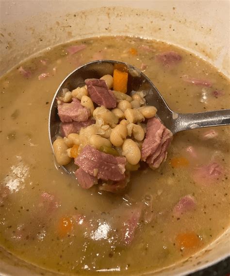 WHITE BEAN AND HAM HOCK SOUP - the kind of cook recipe