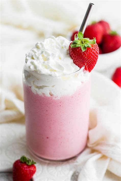 Easy Strawberry Milkshake - Food with Feeling