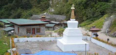 Gasa Hotspring | Attractions in Gasa | BookMyTour