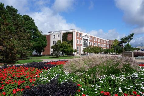 Illinois State University (ISU) (Chicago, USA)