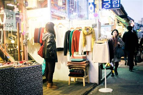 Hongdae Shopping Area : Best Budget Shopping Place | Travelvui