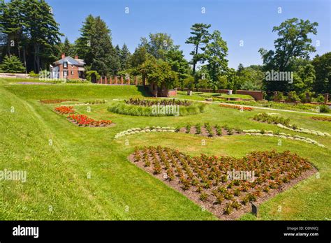 Gardens at the Vanderbilt Mansion National Historic Site in the Hudson Valley in Hyde Park, New ...