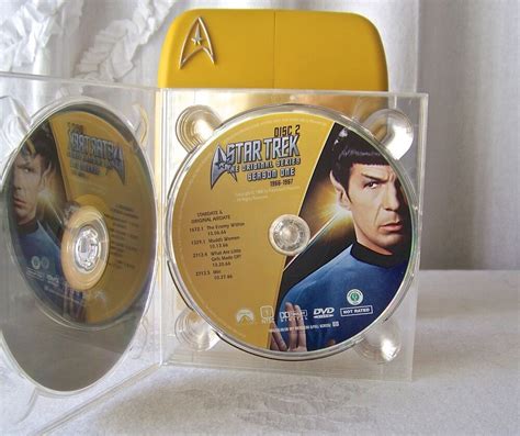 Star Trek Original Series 8 DVD Set First Series 2004 | Star trek ...