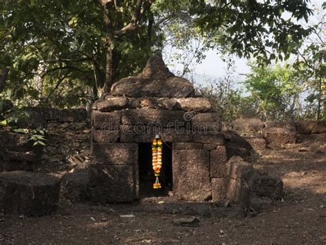 Old Stone Temple in Siddhagad Fort Forest Near Kankavli Editorial Photography - Image of ...