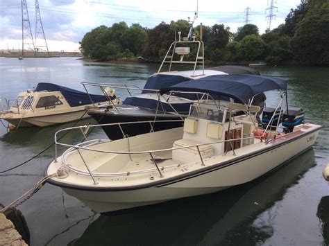 Fishing boat, day boat Boston Whaler 250 Outrage | in Southampton ...