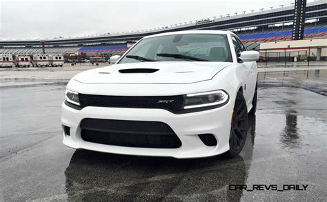 2015 Dodge Charger SRT HELLCAT Review 1