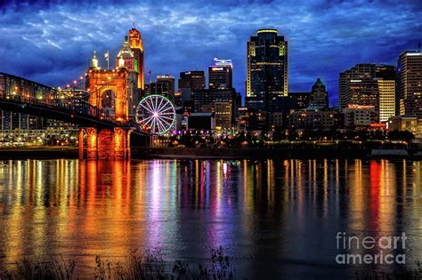 Cincinnati Skyline Photograph by Ed Taylor