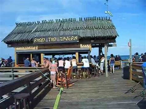 COCOA BEACH PIER FISHING Florida FL Pier BEAUTIFUL DAY FISHERMAN - YouTube