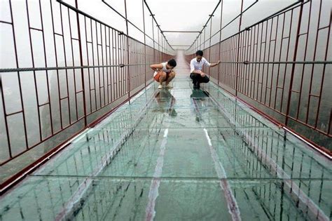 Scary Glass Bottom Bridge is The Latest Attraction in China Mysterious ...