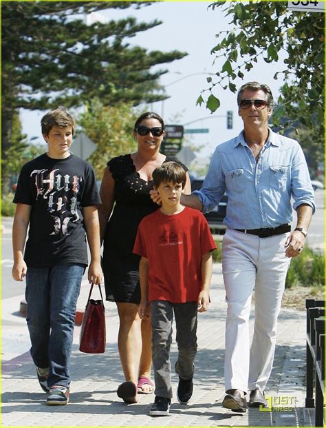 Pierce Brosnan Has Family Fun: Photo 2119162 | Celebrity Babies, Dylan Brosnan, Keely Shaye ...