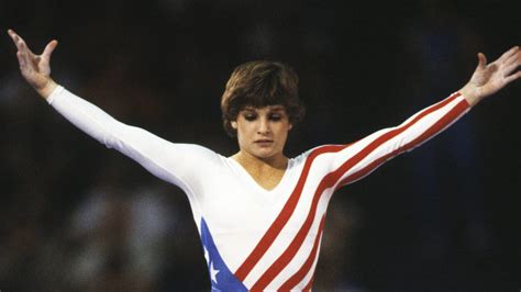 Gymnastics legend Mary Lou Retton 'fighting for her life' in ICU | Yardbarker