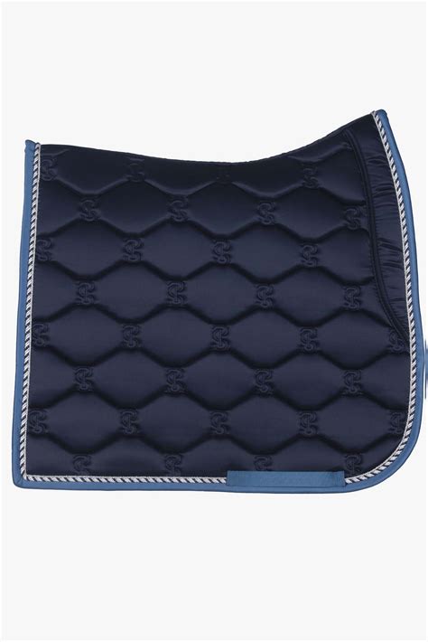 Dressage Saddle Pads | horze.co.uk