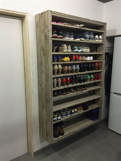 DIY Shoe Rack Made from Recycled Pallets