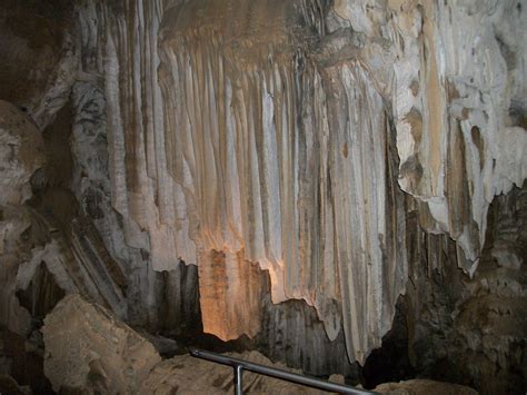 Lake Shasta Caverns Caves In California, Lake Shasta Caverns, Planet Earth, Lava, Waterfall ...