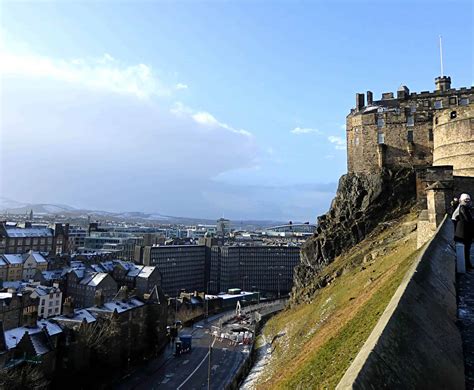 Edinburgh Castle : Edinburgh Castle - Castle in Edinburgh - Thousand Wonders / Visit edinburgh's ...