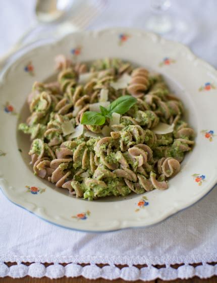 Spelt Pasta with Broccoli Pesto ⋆ Anne's KitchenAnne's Kitchen