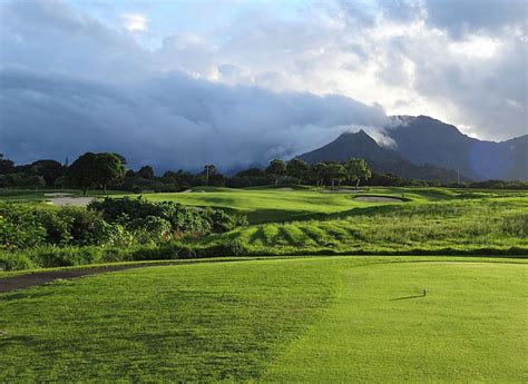 Moanalua Golf Club, 9 hole golf in Honolulu, Hawaii