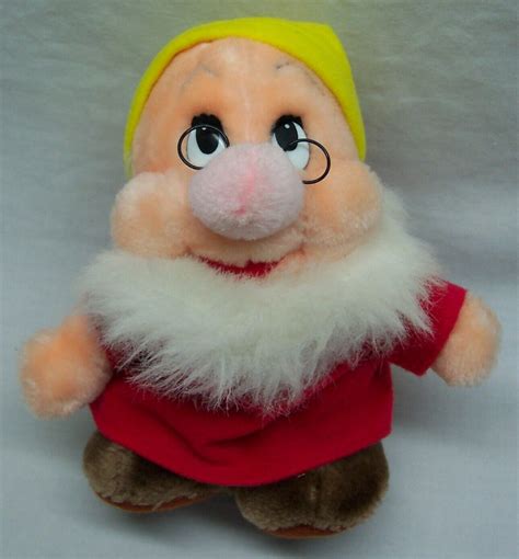 VINTAGE Disney Snow White and the Seven Dwarfs DOC DWARF 7" Plush ...