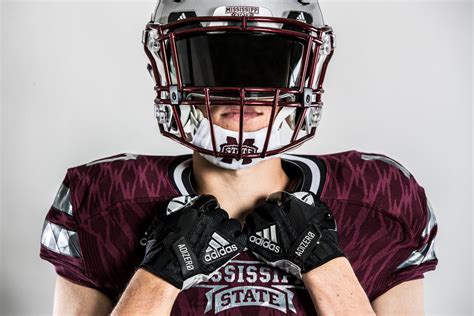 LOOK: Mississippi State gives more in-depth look at 'Stars & Stripes' uniforms