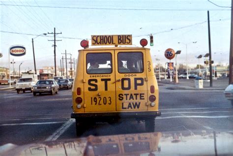 A school bus driving in Columbus, Ohio, circa November 1970. : r/Columbus