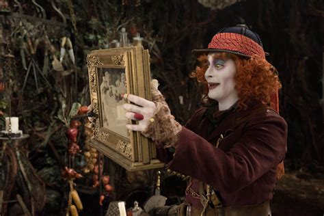 Alice Through the Looking Glass Preview