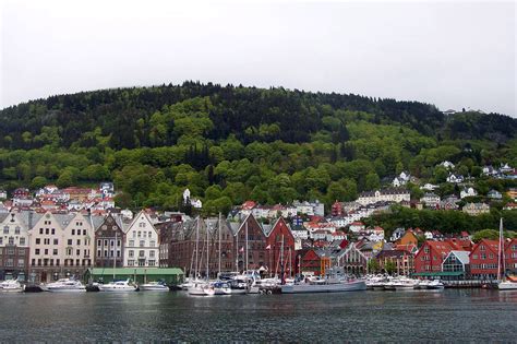 Bergen, Norway Cruise Port - Cruiseline.com