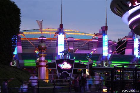 Buzz Lightyear Laser Blast — DLP Guide • Disneyland Paris Guidebook