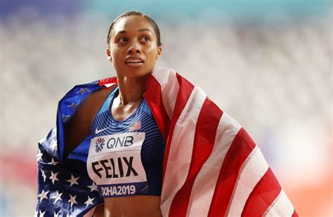 Olympian Allyson Felix breaks Usain Bolt's record for world ...