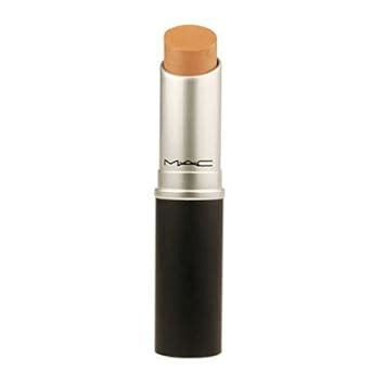 Mac foundation stick - dwbetta