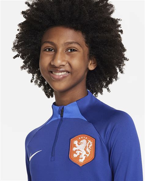 Netherlands Strike Older Kids' Nike Dri-FIT Knit Football Drill Top. Nike CA