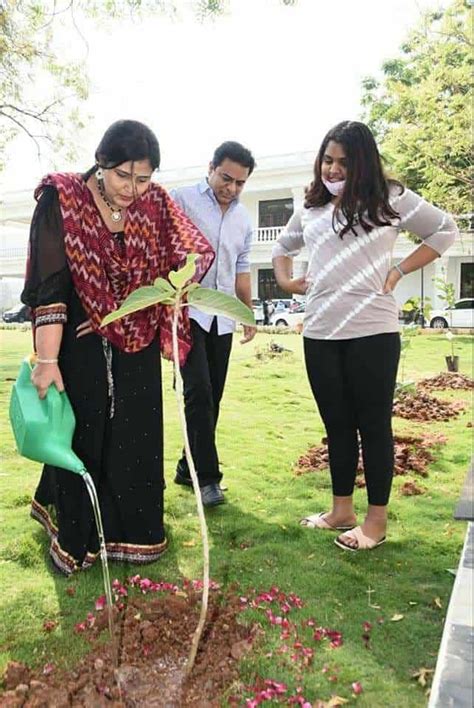 KTR plants saplings with family to celebrate father KCR's birthday