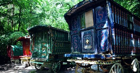 What Is a Gypsy? Their Beliefs and Lifestyle Explained