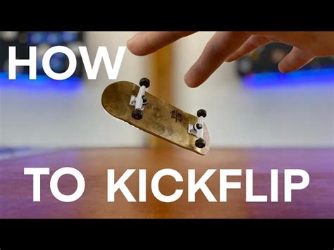 How to Kickflip on a Fingerboard - EASY WAY