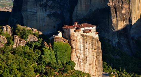 Meteora Monasteries: A Guide To Greece's Mythical Landscape - Goats On ...