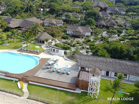 MOZAMBIQUE Vilanculos Beach Lodge 50% Airline Staff Discount