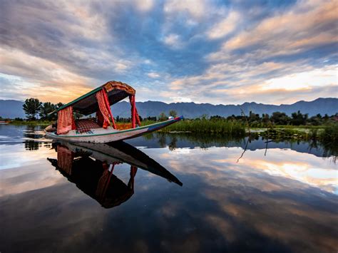 Top 6 scenic beauties of Jammu and Kashmir | Times of India Travel