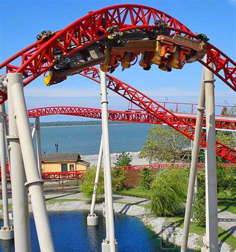 The 10 Craziest Roller Coaster Rides for Thrill Seekers - Brit + Co